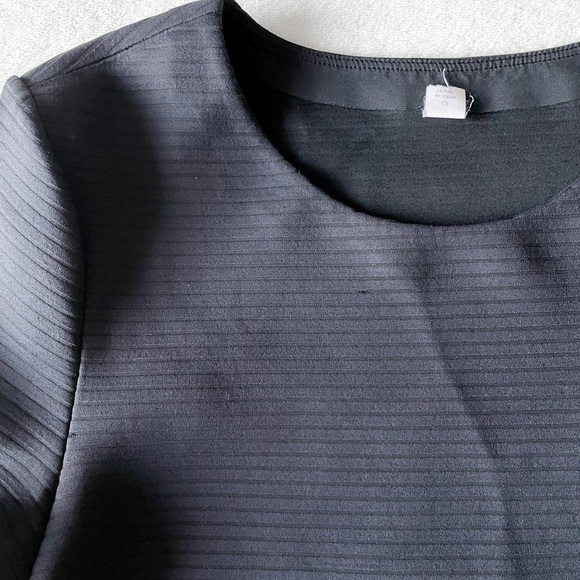 Lululemon Boxy Crop Tee - Picture 4 of 7